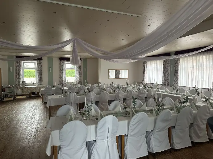 Saal eingedeckt 4